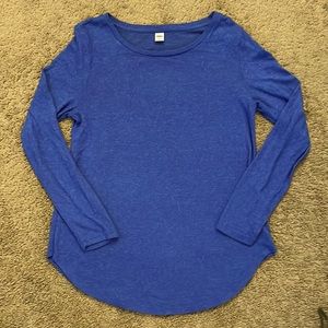 Old navy women’s scoop neck sweater